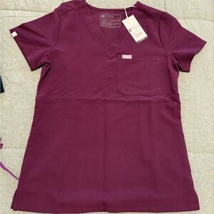 FIGS Women's Navy Top